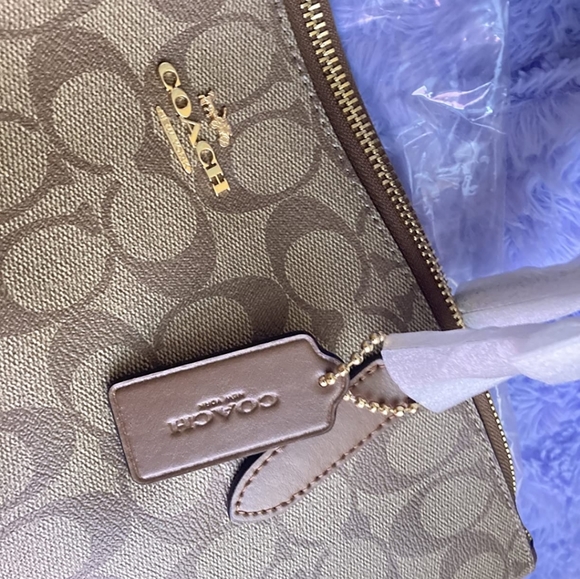 Coach shoulder bag - Picture 2 of 6